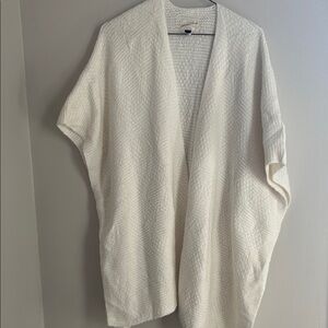 🤎Universal Thread Cream Women's Poncho